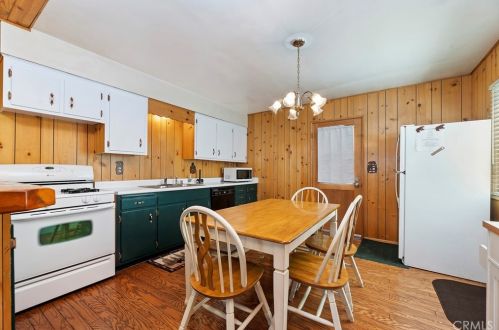 656 Irving Way, Big Bear City CA  92314-9707 exterior