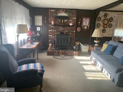 149 Princeton Ave, Gloucester, NJ 08030-1244
