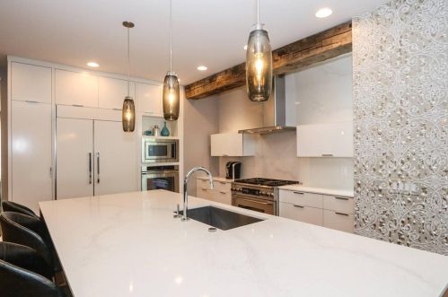 2872 Erie Ave, Cincinnati OH 45227-2735 exterior