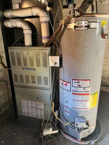 1114 York St, Denver CO 80210-2408 exterior