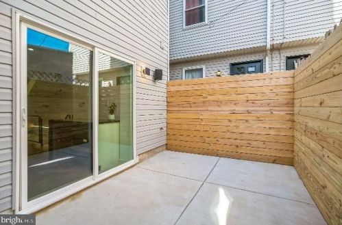 1127 Hancock St, Philadelphia PA  19123-1624 exterior