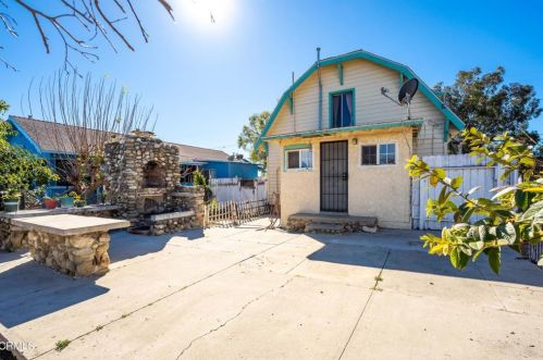 409 10th St, Santa Paula CA  93060-2123 exterior