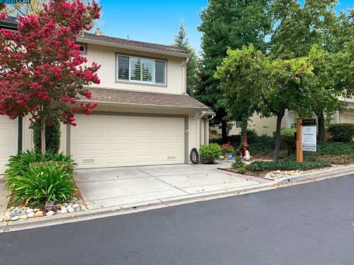 4818 Starflower Dr, Pacheco, CA 94553-4357