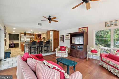 56 Park Blvd, Camden NJ  08103-2757 exterior