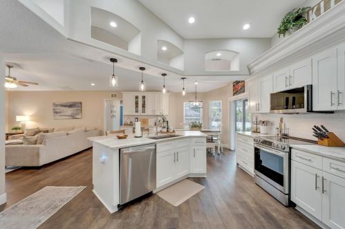 5759 High Ridge Loop, Lakeland FL  33812-5886 exterior