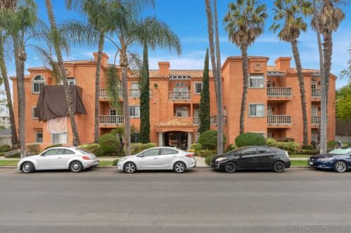 3620 3rd Ave, San Diego, CA 92103-4154