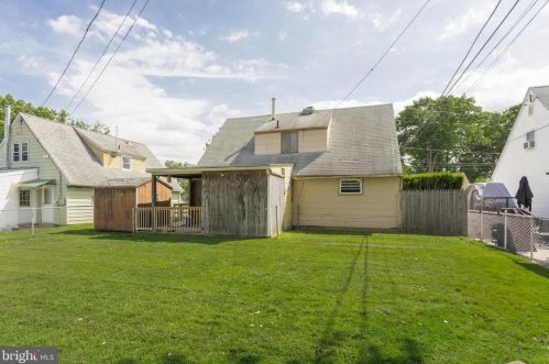 667 Brighton Ter, Holmes PA  19043-1009 exterior