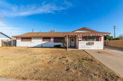 4023 80th Dr, Phoenix, AZ 85033-3510
