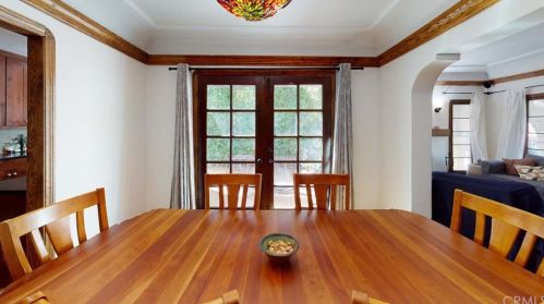 15560 Leadwell St, Van Nuys CA 91406-3110 exterior