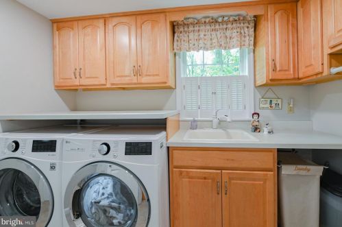 112 Shady Ln, Lansdale PA  19446-1415 exterior