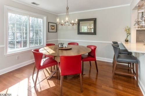 291 Riveredge Dr, Chatham Township NJ  07928-3104 exterior