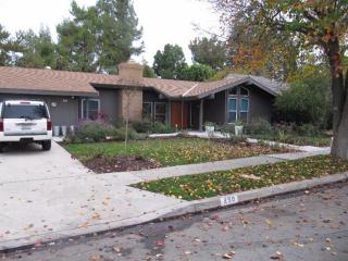 250 Moody Ave, Fresno, CA 93720-1523