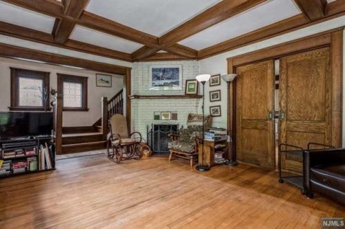 16 Godfrey Rd, Montclair NJ  07043-1310 exterior