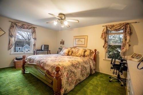 956 Mayfield Rd, Hermitage PA  16150-1846 exterior