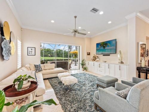 5751 Persimmon Way, Naples, FL 34110-2320