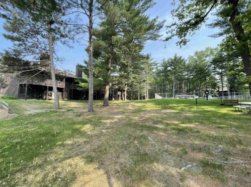 3 Balsam Trl, Wisconsin Dells WI  53965-8858 exterior