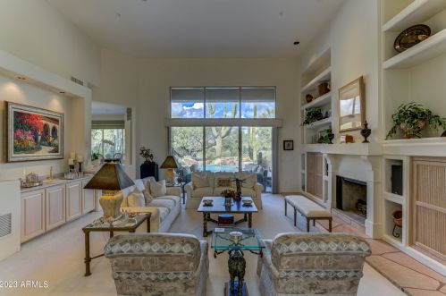 7482 High Pt Dr, Scottsdale AZ  85266-1413 exterior
