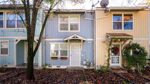 308 Taylor View Dr, Santa Rosa, CA 95404-8021