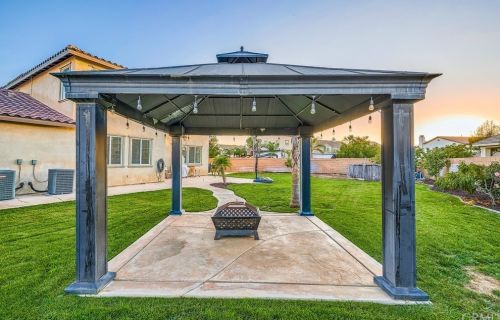 34652 Boros Blvd, Beaumont CA  92223-7466 exterior