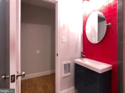 3023 F St, Philadelphia PA  19134-2432 exterior