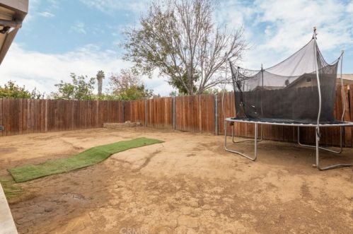 6047 Sheppard St, Riverside CA  92504-1557 exterior