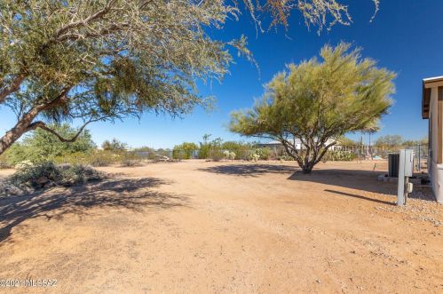 6903 Taylor Ln, Tucson AZ 85743-9360 exterior