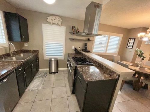 2829 Park Pl, Modesto CA  95350-0243 exterior