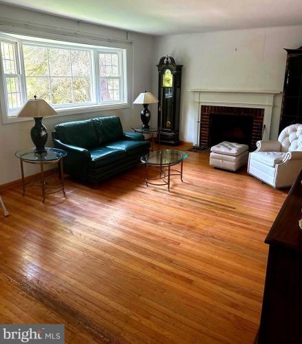 1543 Ashby Rd, Paoli PA  19301-2011 exterior