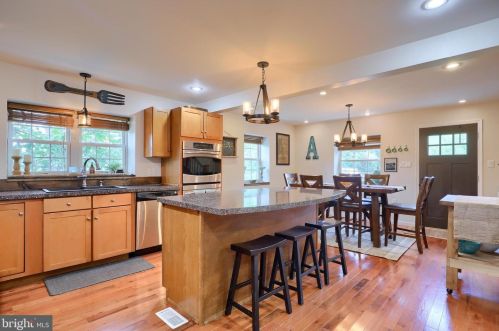 1109 Upper Van Reed Rd, Dauberville PA  19533-9342 exterior