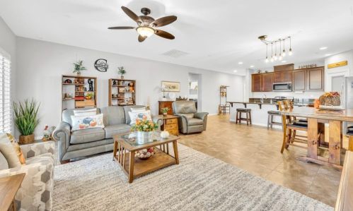 12311 El Portal Way, Rancho Cordova CA  95742-7714 exterior