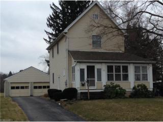 329 Park Ave, Hubbard, OH 44425-1626