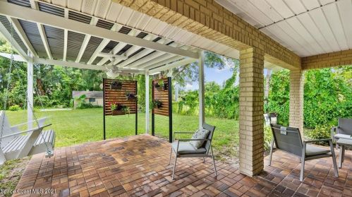 2875 Diamond Rd, Titusville FL  32796-1633 exterior