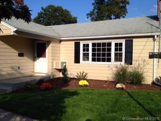 24 Berkshire Rd, Hartford CT  06110-1601 exterior