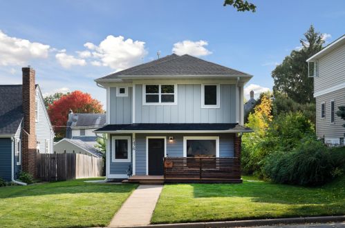 1476 Eleanor Ave, Saint Paul, MN 55116-2233
