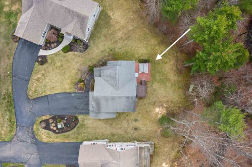 15 Drumlin Rd, Stratham NH  03885-6531 exterior