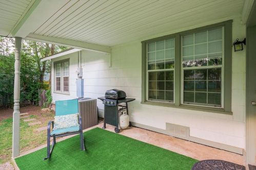 5053 Penrose Ave, Fort Worth, TX 76116-8928