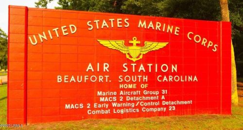 20 Calico Ct, Beaufort SC  29906-8900 exterior