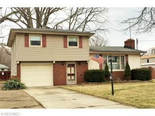 338 Shady Dr, Vermilion, OH 44001-1523