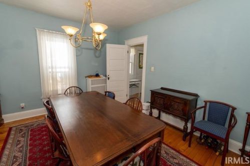 321 Edgewater Dr, Mishawaka IN  46545-6910 exterior