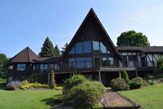 6209 Lakeshore Dr, Wausau, WI 54401-7753