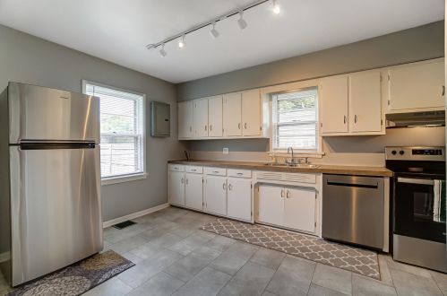 246 3 St, Springfield OH 45504-1451 exterior