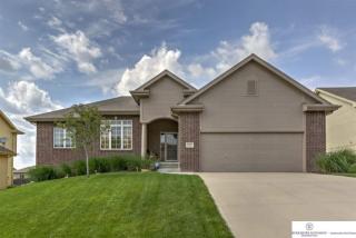 19316 I St, Omaha, NE 68135-3702