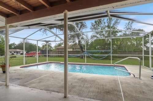6205 Kimball Ct, Brooksville FL  34606-5632 exterior