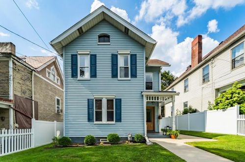41 Ferry St, Leetsdale, PA 15056-1134