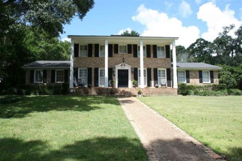 3981 Menendez Dr, Pensacola, FL 32503-3174