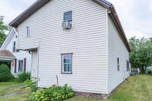 737 Leesburg Ave, Washington Ch OH  43160-1251 exterior