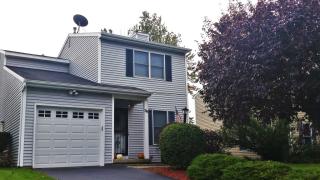 38 Cooks Ct, Waterford, NY 12188-1166