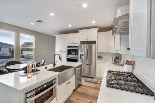 3837 Sedgemoore Dr, Santa Rosa CA  95404-7620 exterior