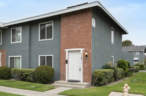 7160 Santa Inez Cir, Buena Park, CA 90620-3148