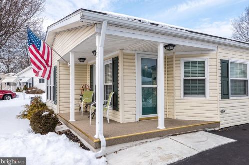 13 Ivywood Way, Souderton, PA 18964-1949